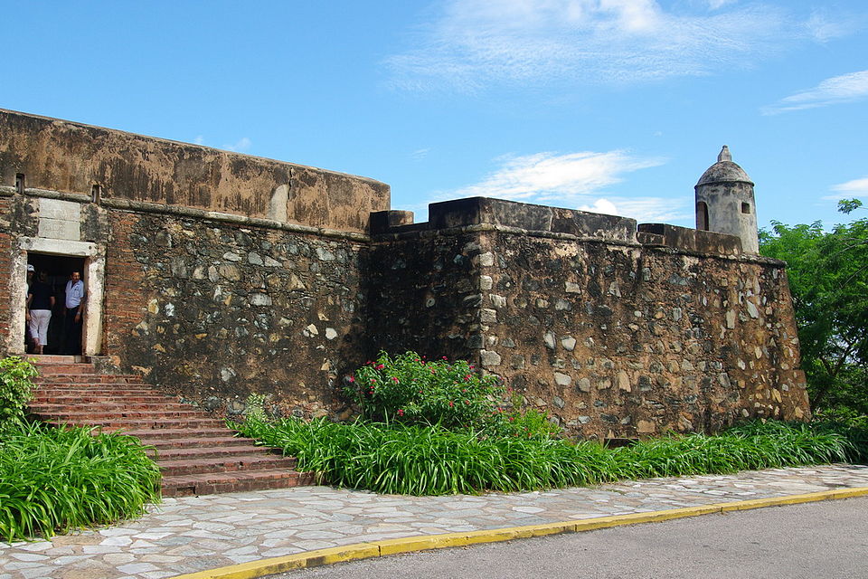 Descubre los 5 lugares históricos que puedes visitar en Margarita