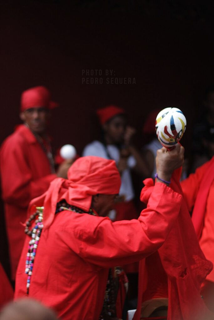 Descubre la ceremonia de los diablos danzantes de yare