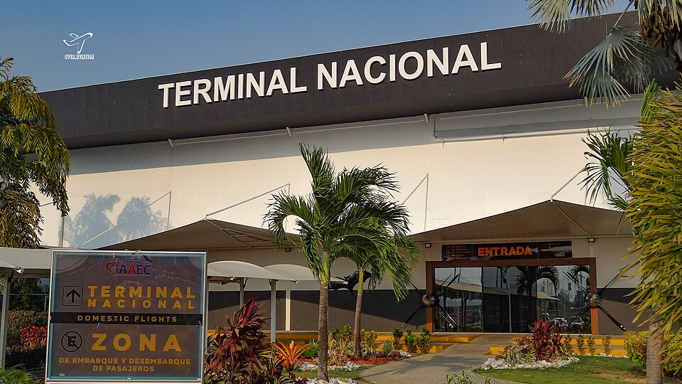 Terminal Nacional del Aeropuerto Internacional Arturo Michelena de Valencia, infraestructura que asumió un papel estratégico en la conectividad aérea de Venezuela tras los terremotos de junio de 2026.